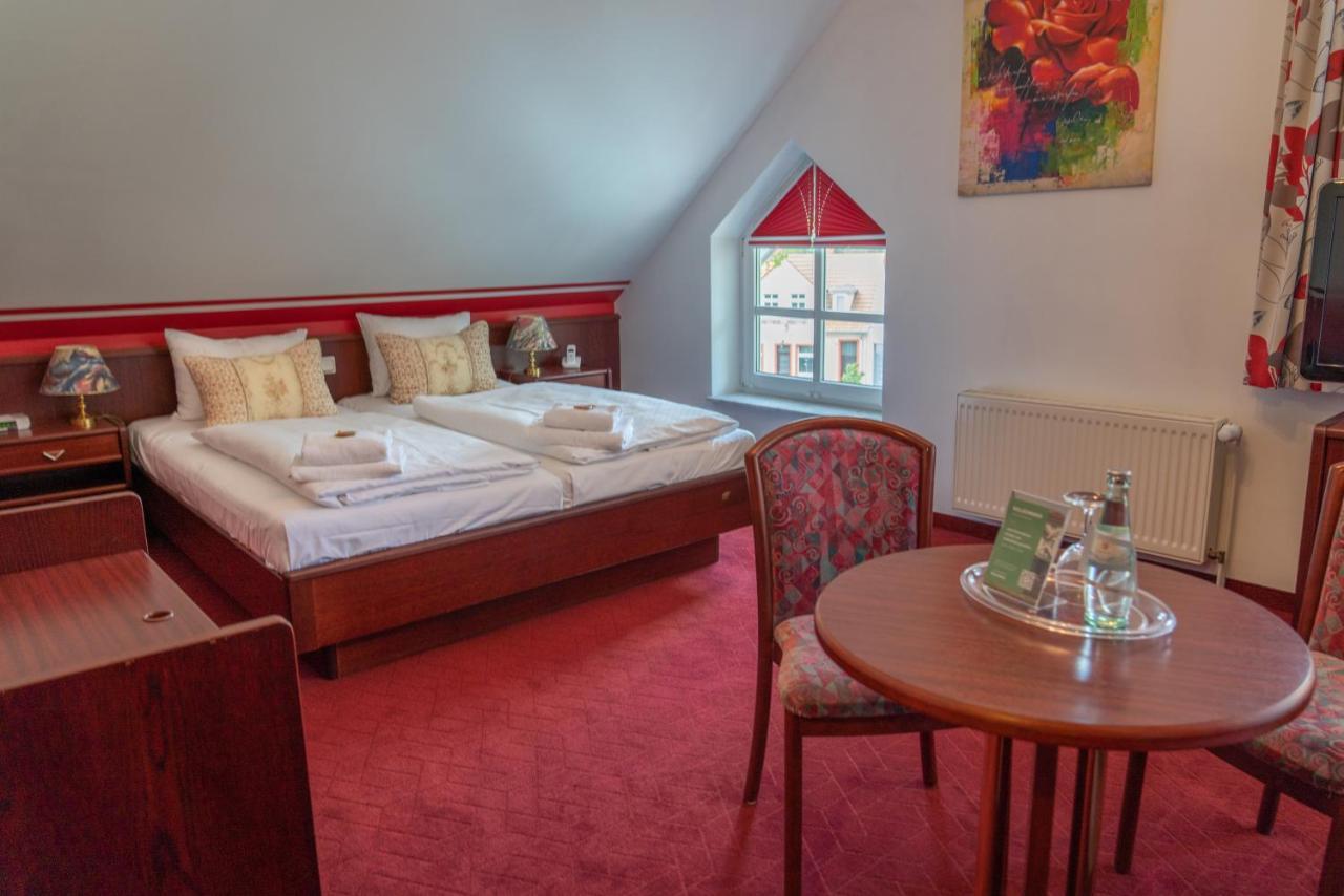 Parkhotel Neustadt Garni Eksteriør billede